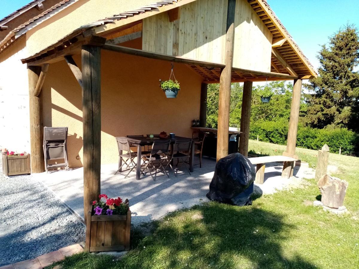 La Petite Maison Dans La Prairie Ecommoy Eksteriør bilde